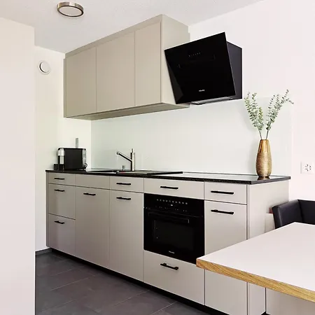 Apartment Valere C 244 *